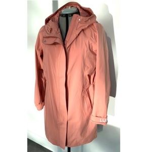 Lululemon Rain Rebel Jacket